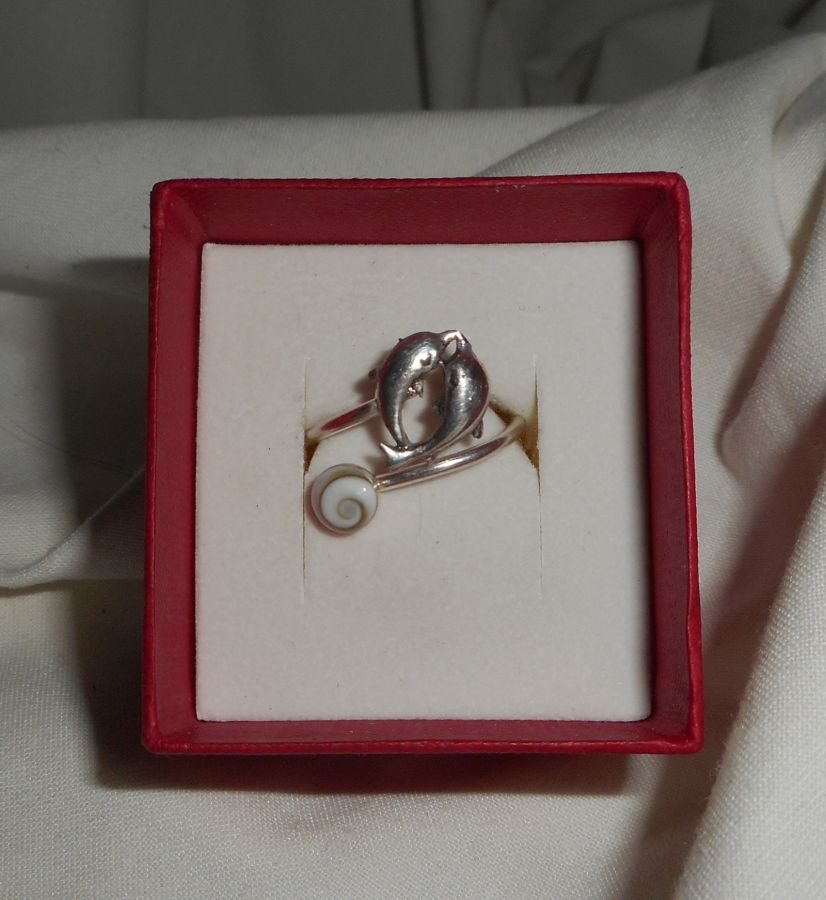 925 sterling sølv delfin ring med St. Lucia øye